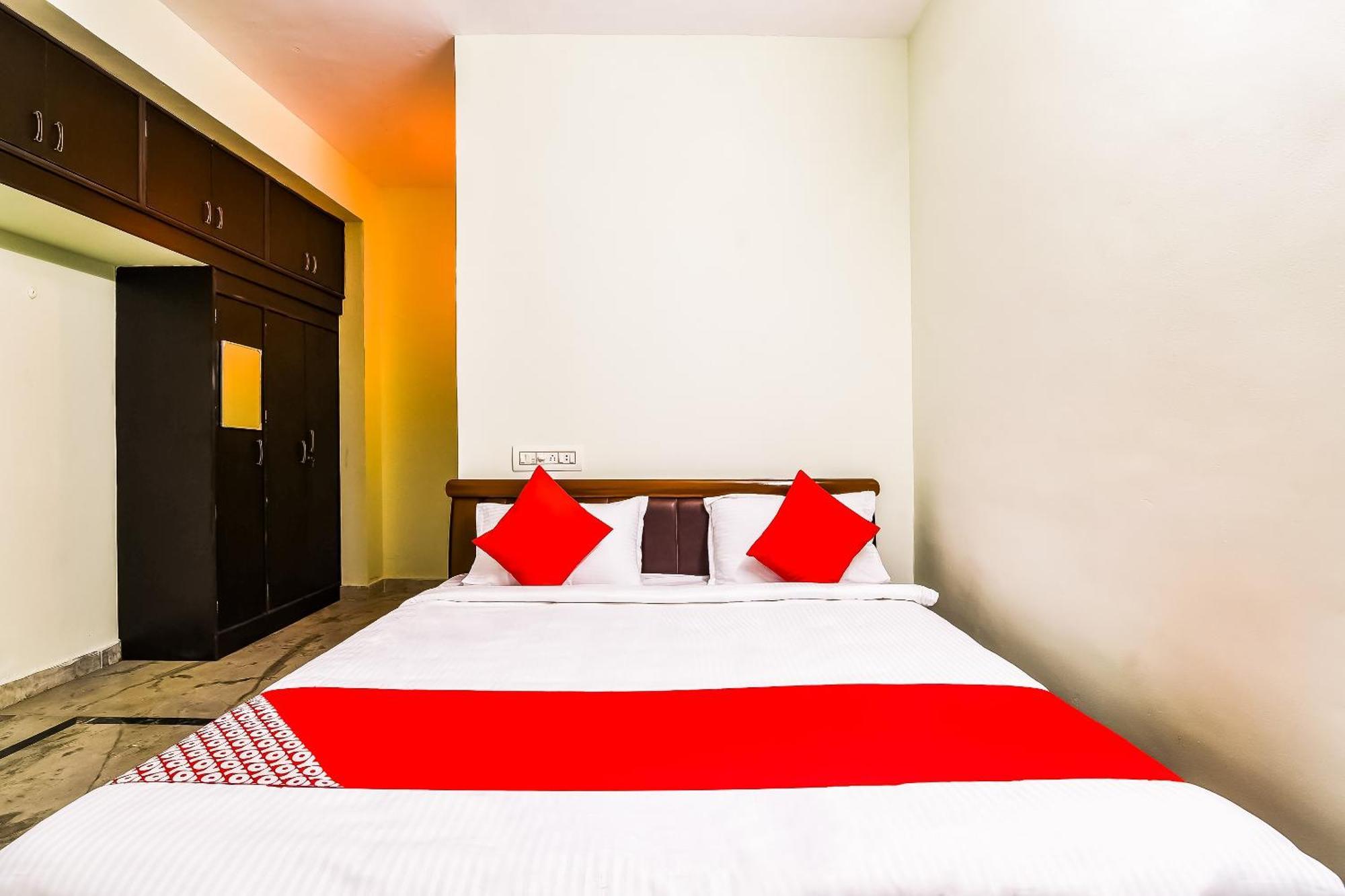 Hotel O Kartikeya Park View Residency Chittoor Exteriör bild