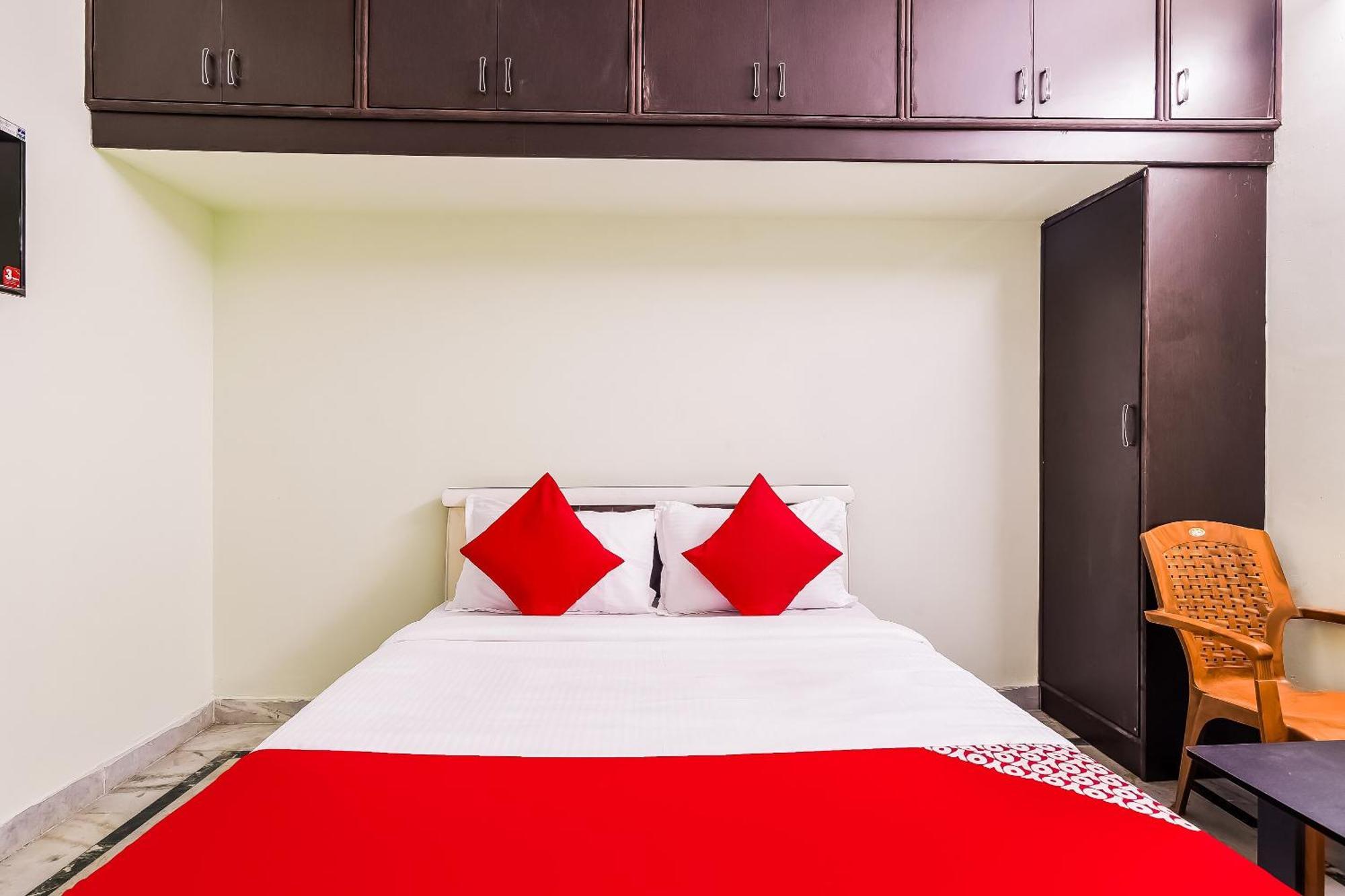 Hotel O Kartikeya Park View Residency Chittoor Exteriör bild